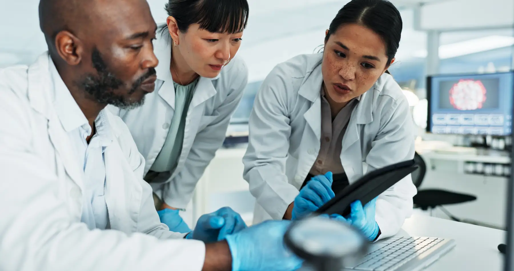 scientists research team learning mentorship